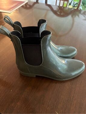 Sam Edelman Chelsea Rain Boots